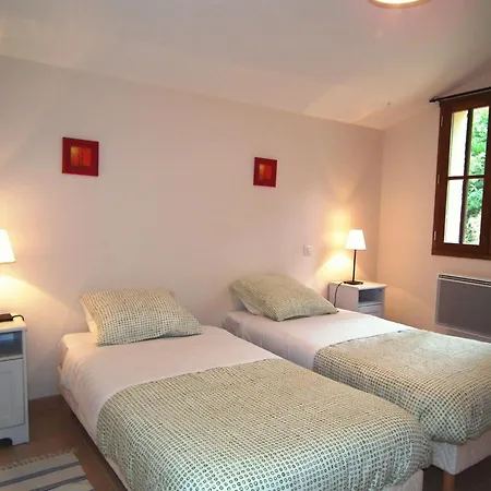 度假居 Domaene Mit Jacuzzi By Interhome *