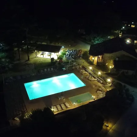 別荘 Domaene Mit Jacuzzi By Interhome *