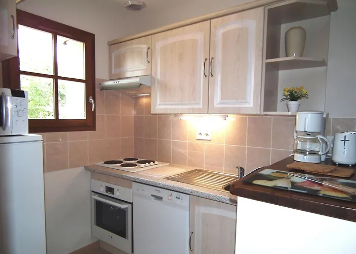 別荘 Domaene Mit Jacuzzi By Interhome Gavaudun